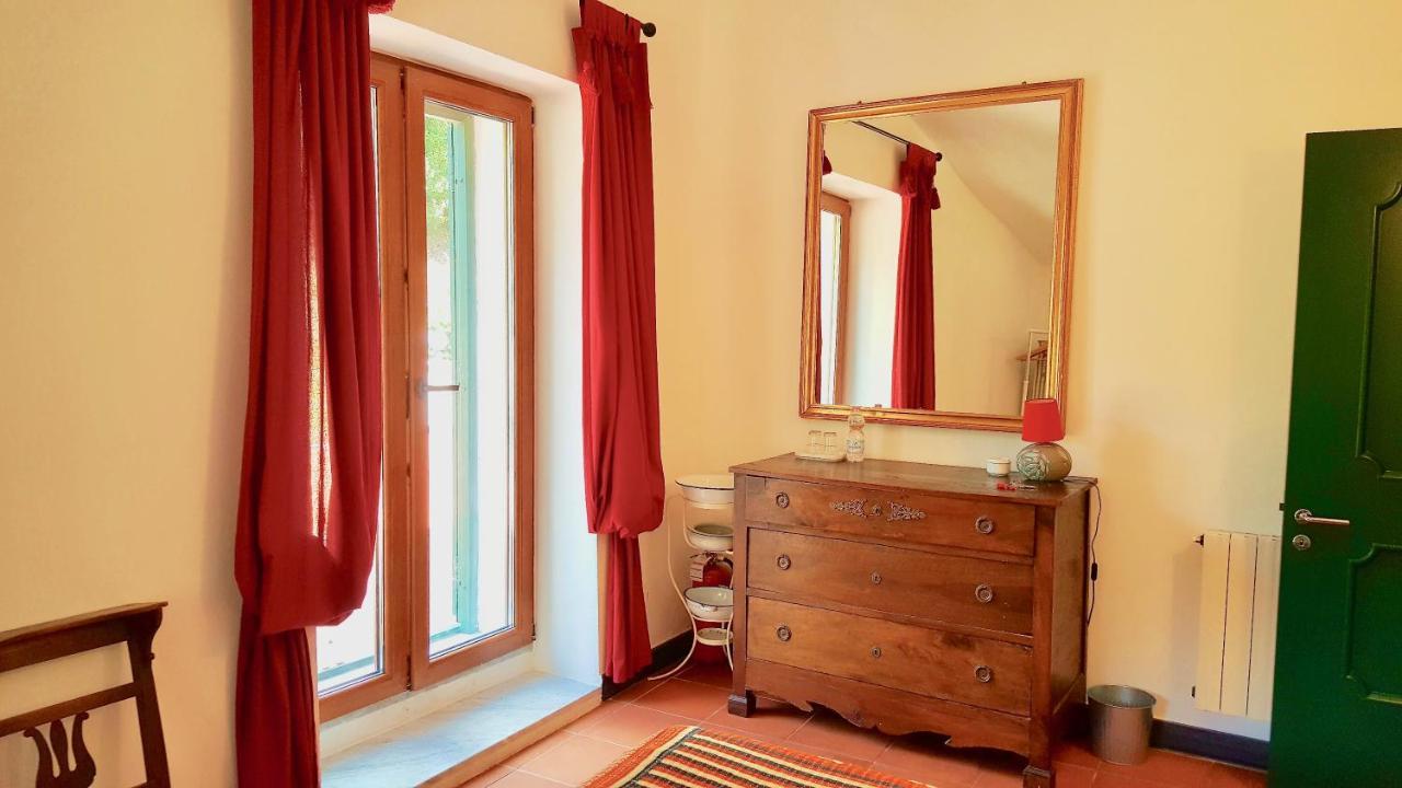 B&B Tre Ponti Castiglione Chiavarese Экстерьер фото